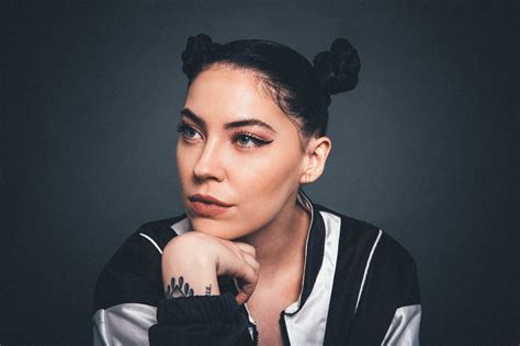 Bishop Briggs Nude Porn Videos